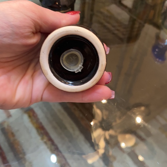 Vintage palm spring sleek black salt pepper shakers - Picture 7 of 8